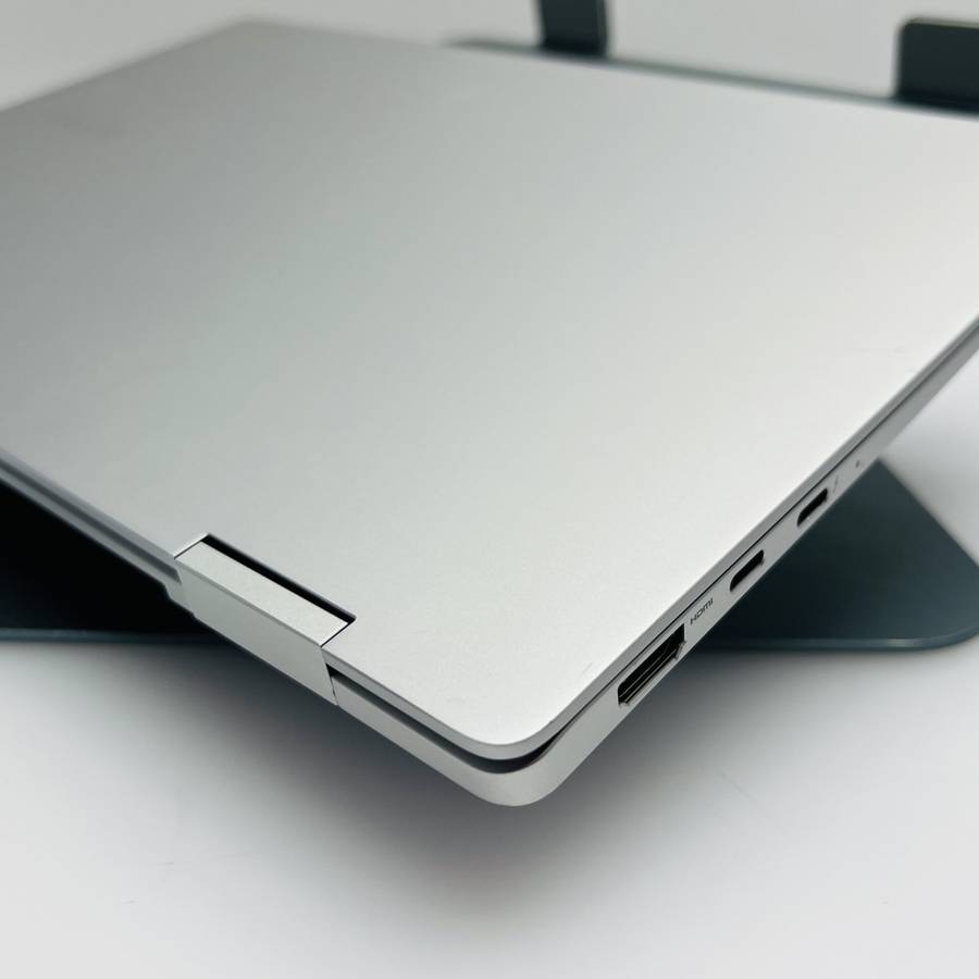 Samsung Galaxy Book 3 13th Gen Core i5 1.30GHz 16GB RAM 512GB SSD Silver (Condition: Good)