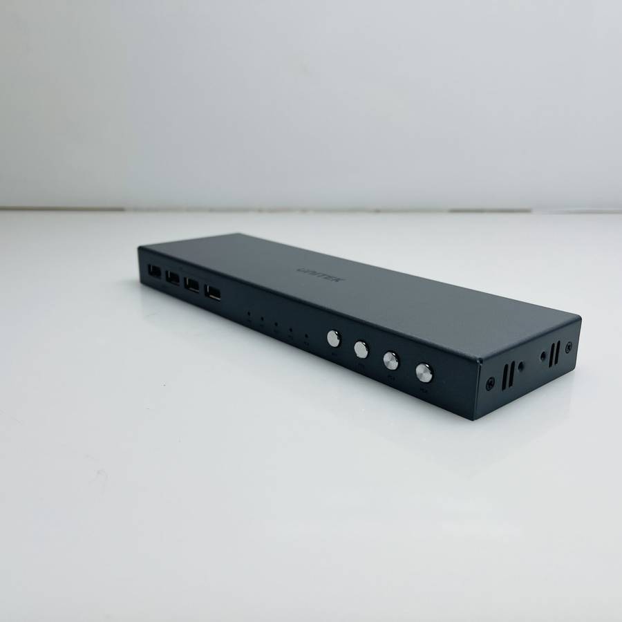 Unitek HDMI KVM Switch 4-in-1 V306A Black (Condition: Pristine)