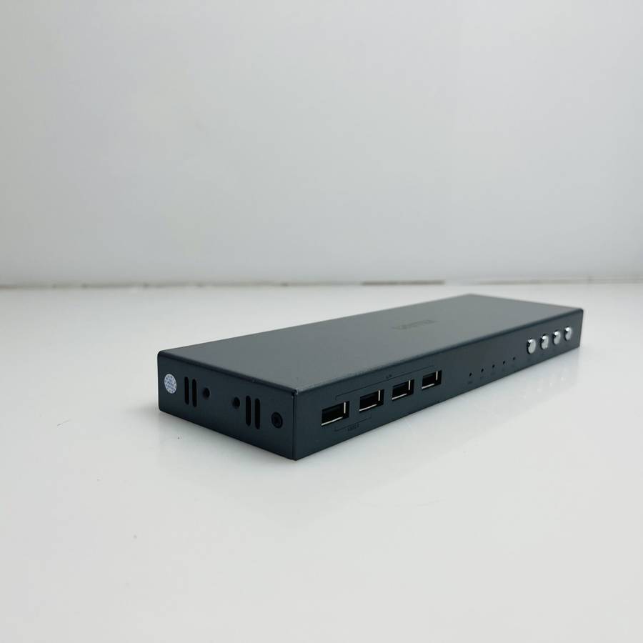 Unitek HDMI KVM Switch 4-in-1 V306A Black (Condition: Pristine)