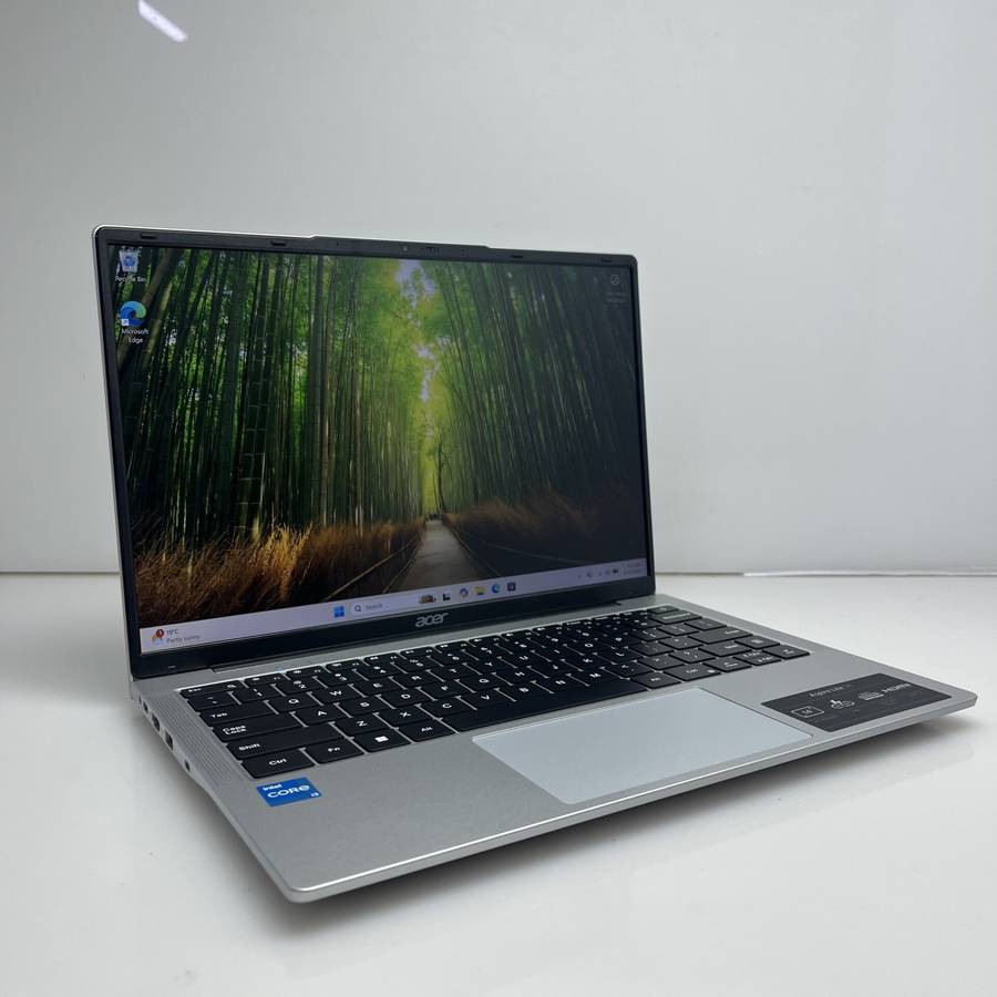 Acer Aspire Lite AL14-31P "Core i3-N300" 8GB RAM 512GB SSD Silver (Condition: Excellent)