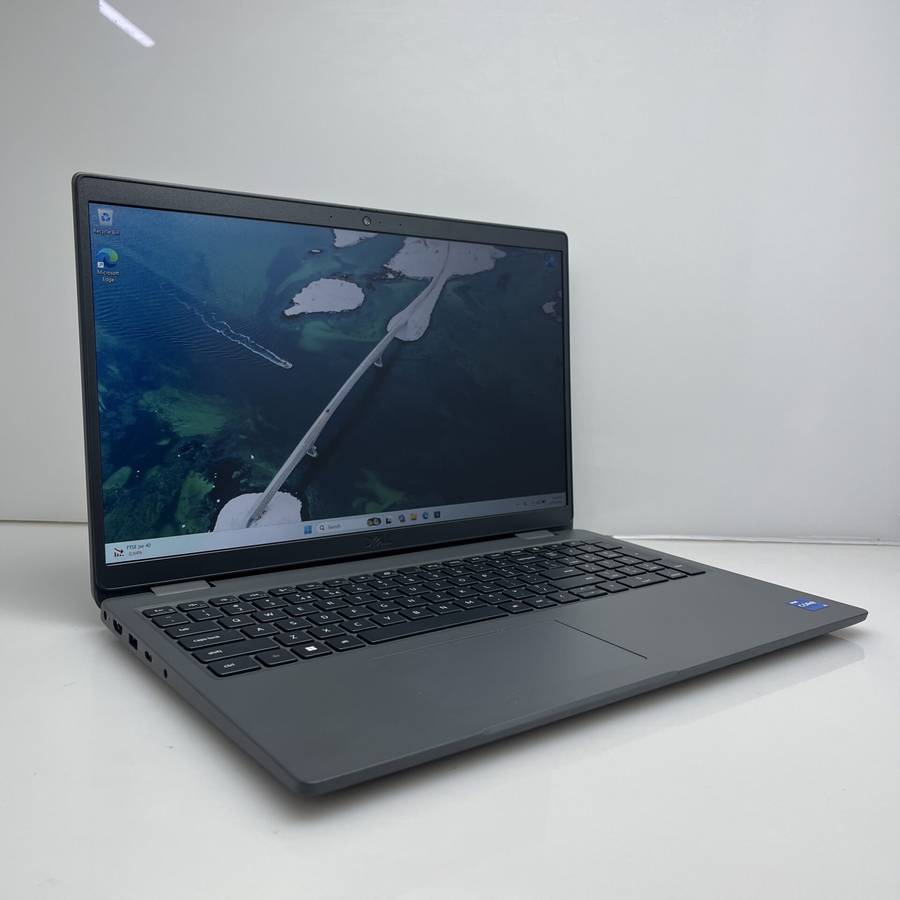 Dell Latitude 3540 13th Gen "Intel Core i5" 1.30GHz 8GB RAM 256GB SSD Gray (Condition: Excellent)
