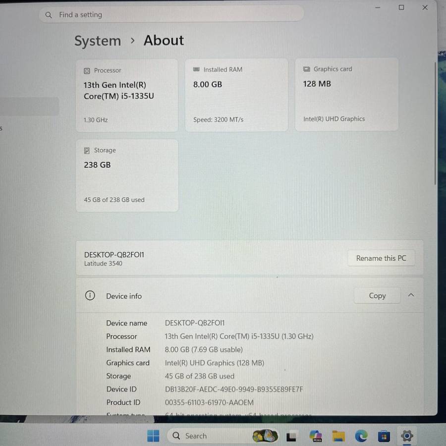 Dell Latitude 3540 13th Gen "Intel Core i5" 1.30GHz 8GB RAM 256GB SSD Gray (Condition: Excellent)
