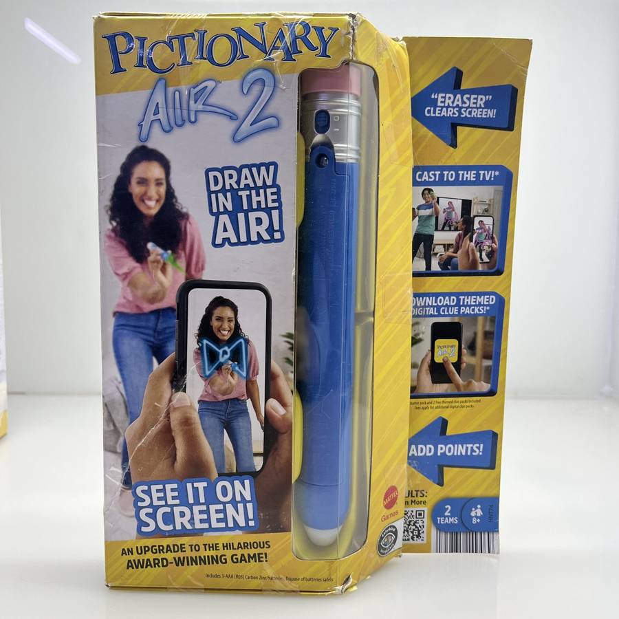 COMBO DEAL: Harry Potter Magical Dobby (French) + Transformers Bumblebee + Pictionary Air 2 (Cond...