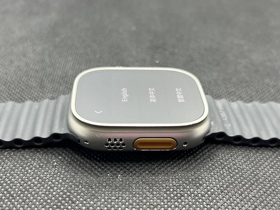 Apple Watch Ultra 49mm LTE Natural Titanium With Black Ocean Band (Condition: Good)