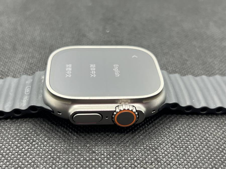 Apple Watch Ultra 49mm LTE Natural Titanium With Black Ocean Band (Condition: Good)