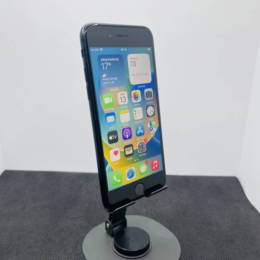 Apple iPhone SE (2020) 64GB Black (Condition: Good)