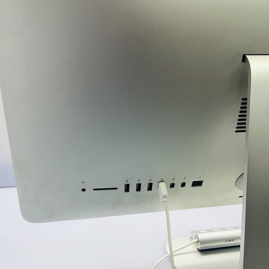 Apple iMac 21.5-Inch "Core i5" (Mid 2014) 1.4GHz 8GB RAM 512GB SSD Silver - No Power Cable (Condi...