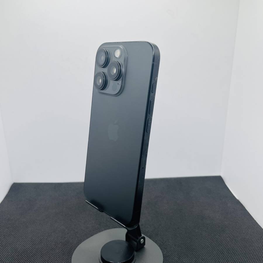 Apple iPhone 16 Pro 256GB Black Titanium (Condition: Good)