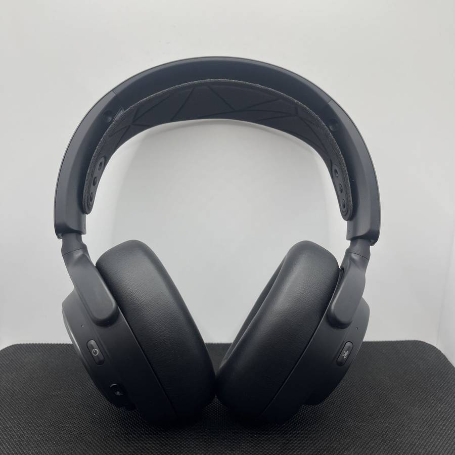 SteelSeries Arctis Nova Pro Wireless Gaming Headset Black (Condition: Pristine)
