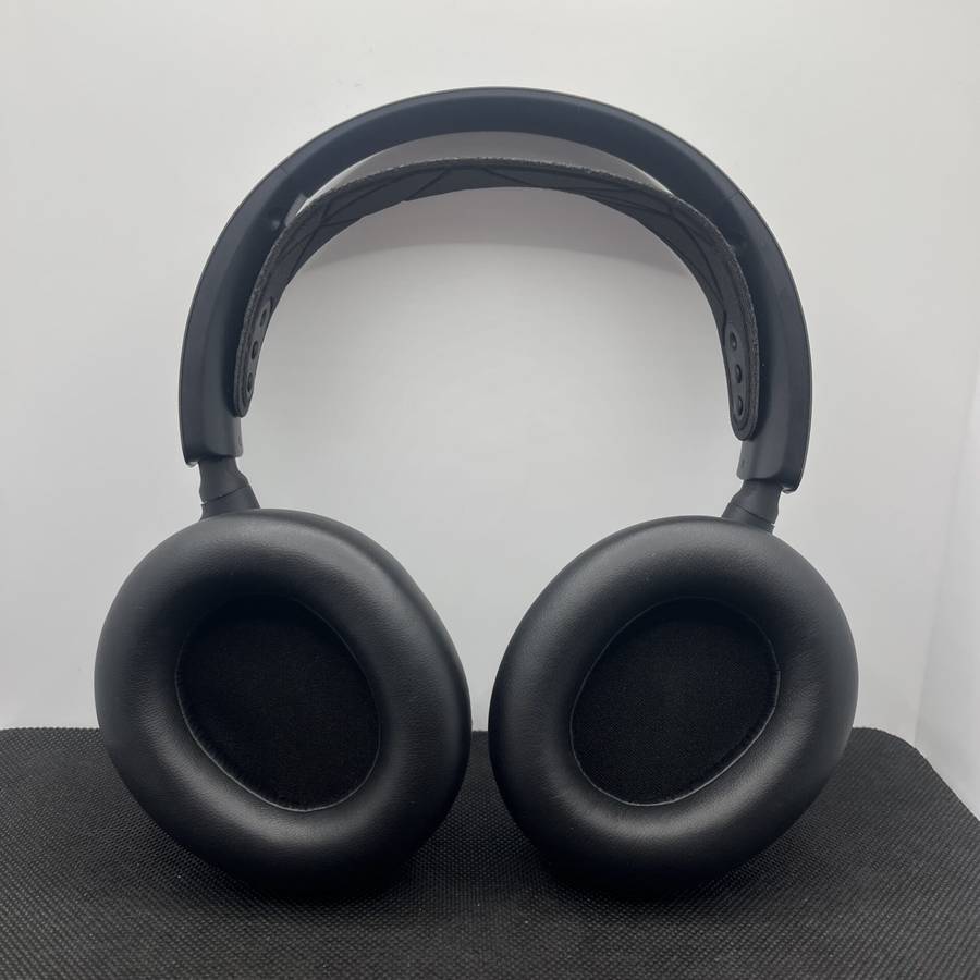 SteelSeries Arctis Nova Pro Wireless Gaming Headset Black (Condition: Pristine)