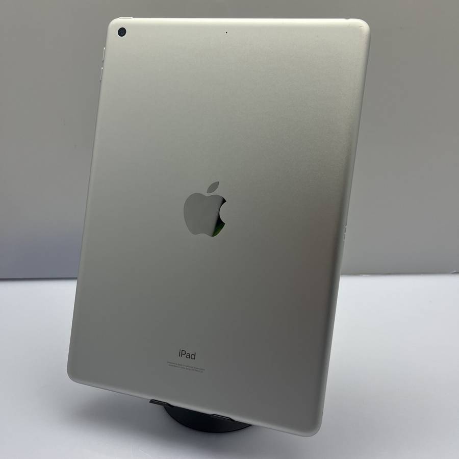 Apple iPad 10.2" 9th Gen 64GB (Wifi Only) Silver (Condition: Good)