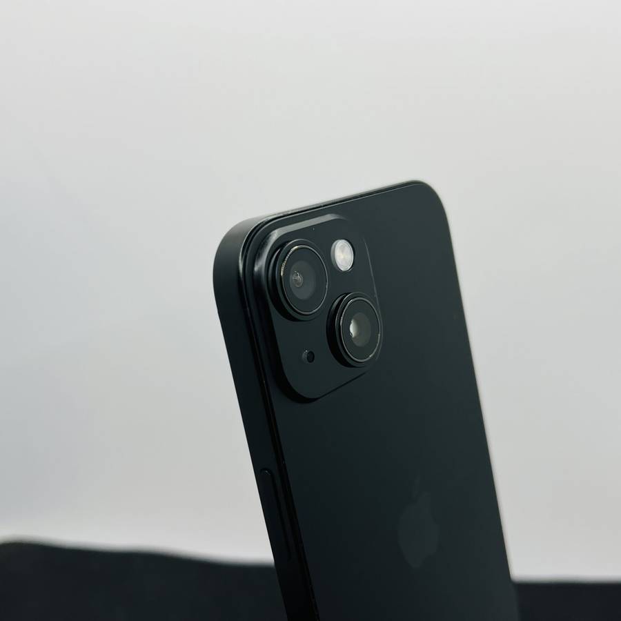 Apple iPhone 15 128GB Black - No NFC (Condition: Good)