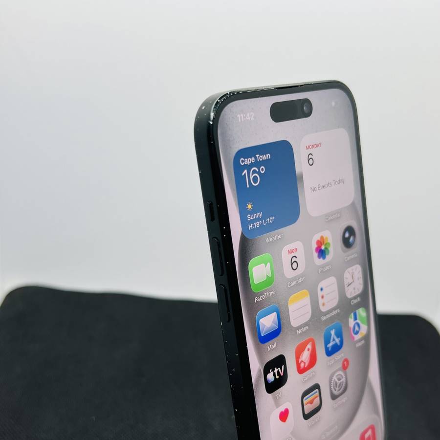 Apple iPhone 15 256GB Black (Condition: Good)