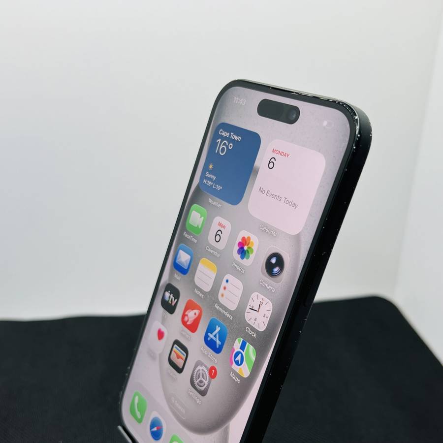 Apple iPhone 15 256GB Black (Condition: Good)