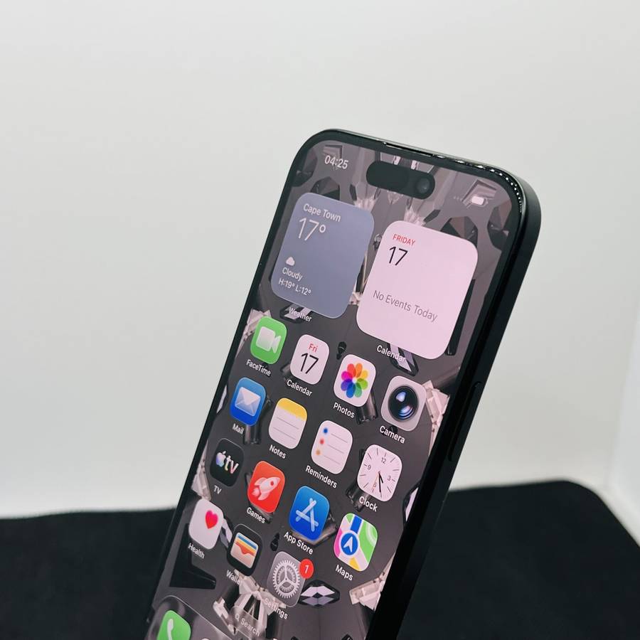Apple iPhone 15 128GB Black (Condition: Good)