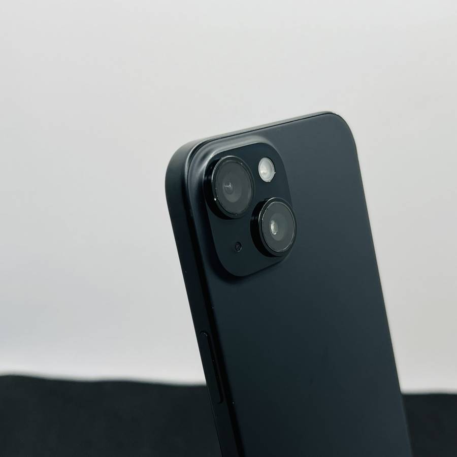 Apple iPhone 15 128GB Black (Condition: Good)