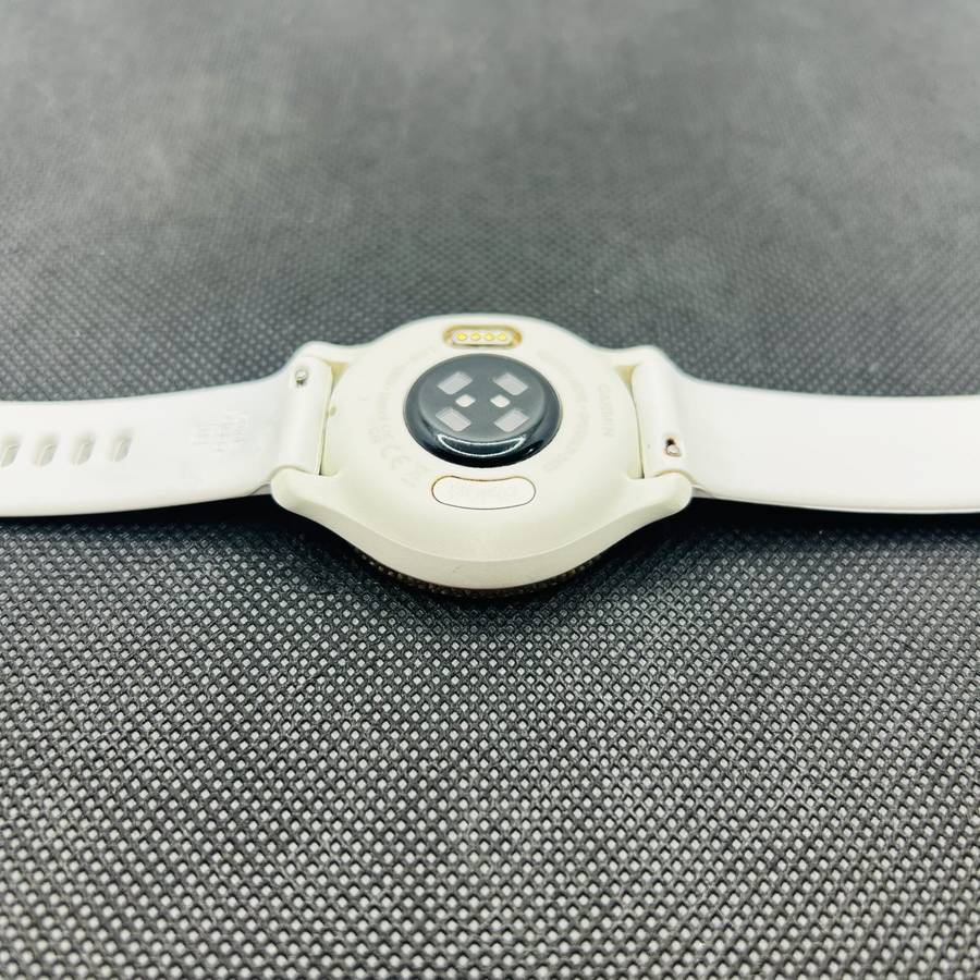 Garmin Venu 2S Gold (Condition: Good)