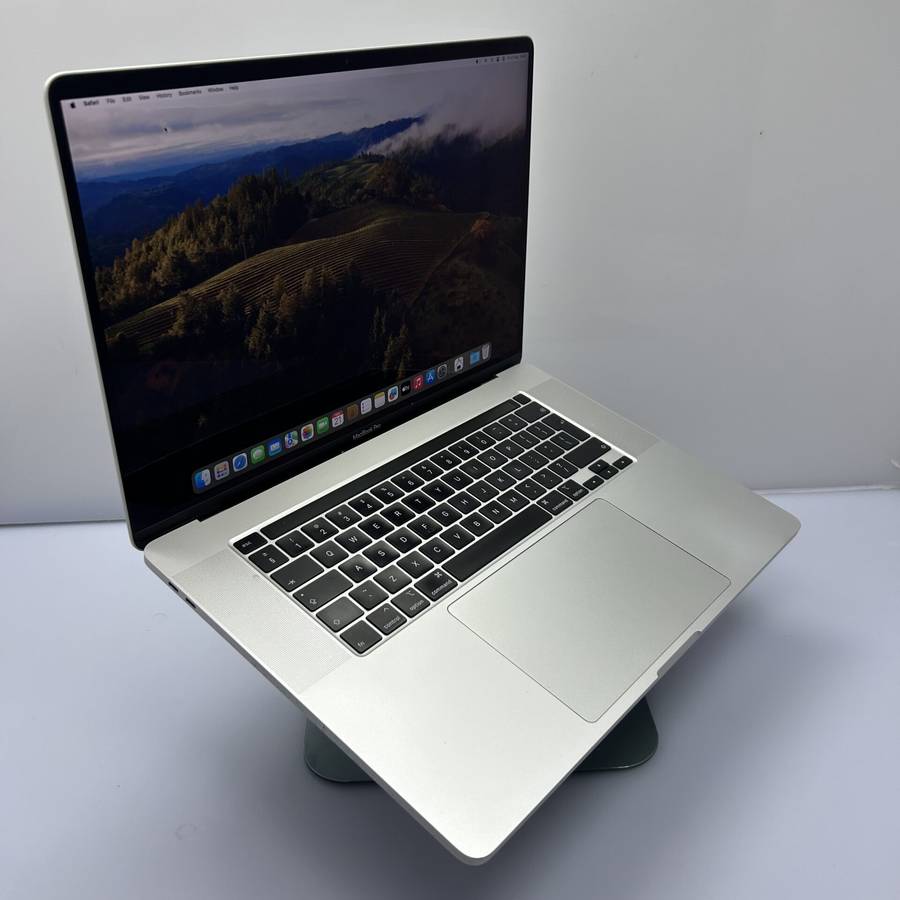 Apple MacBook Pro 16-inch "Core i9" (Touchbar/2019) 2.3GHz 16GB RAM 1TB SSD Silver (Condition: Good)