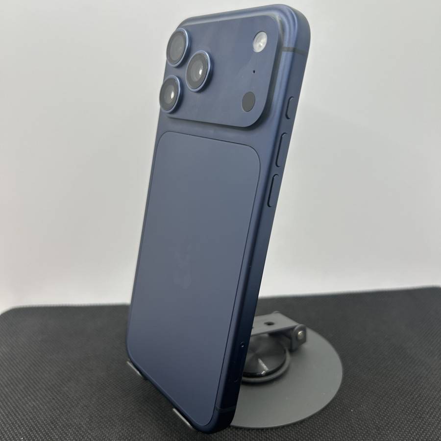 Apple iPhone 17 Pro Max 256GB Deep Blue (Condition: Good)