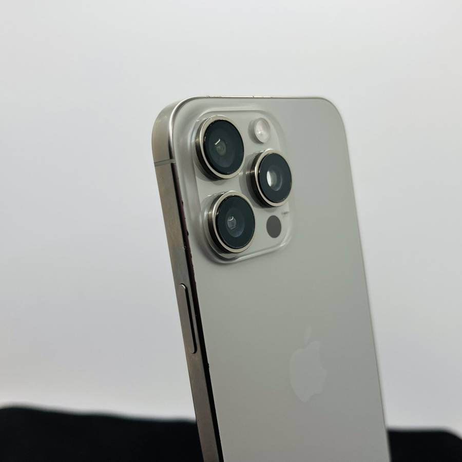 Apple iPhone 16 Pro Max 256GB Natural Titanium (Condition: Good)
