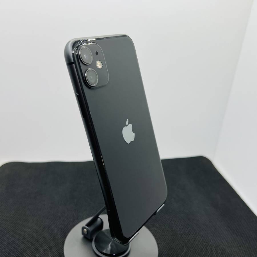Apple iPhone 11 64GB Black (Condition: Good)
