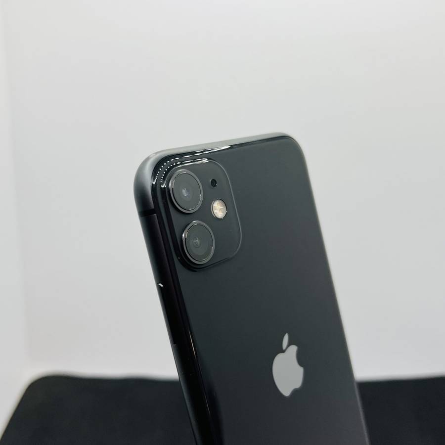 Apple iPhone 11 64GB Black (Condition: Good)