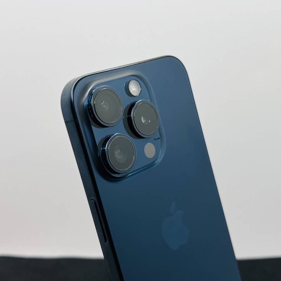 Apple iPhone 15 Pro 256GB Blue Titanium (Condition: Good)