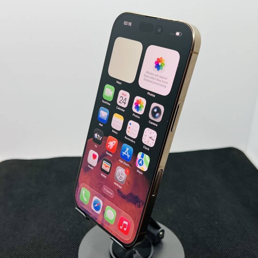 Apple iPhone 16 Pro 256GB Desert Titanium (Condition: Good)