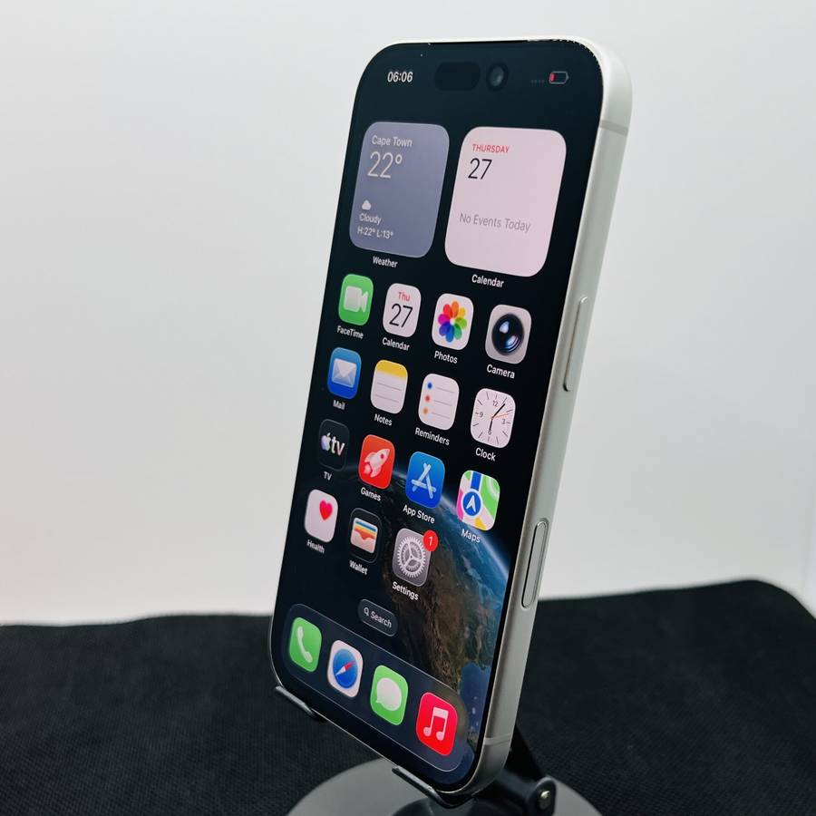 Apple iPhone 17 Pro 256GB Silver (Condition: Excellent)