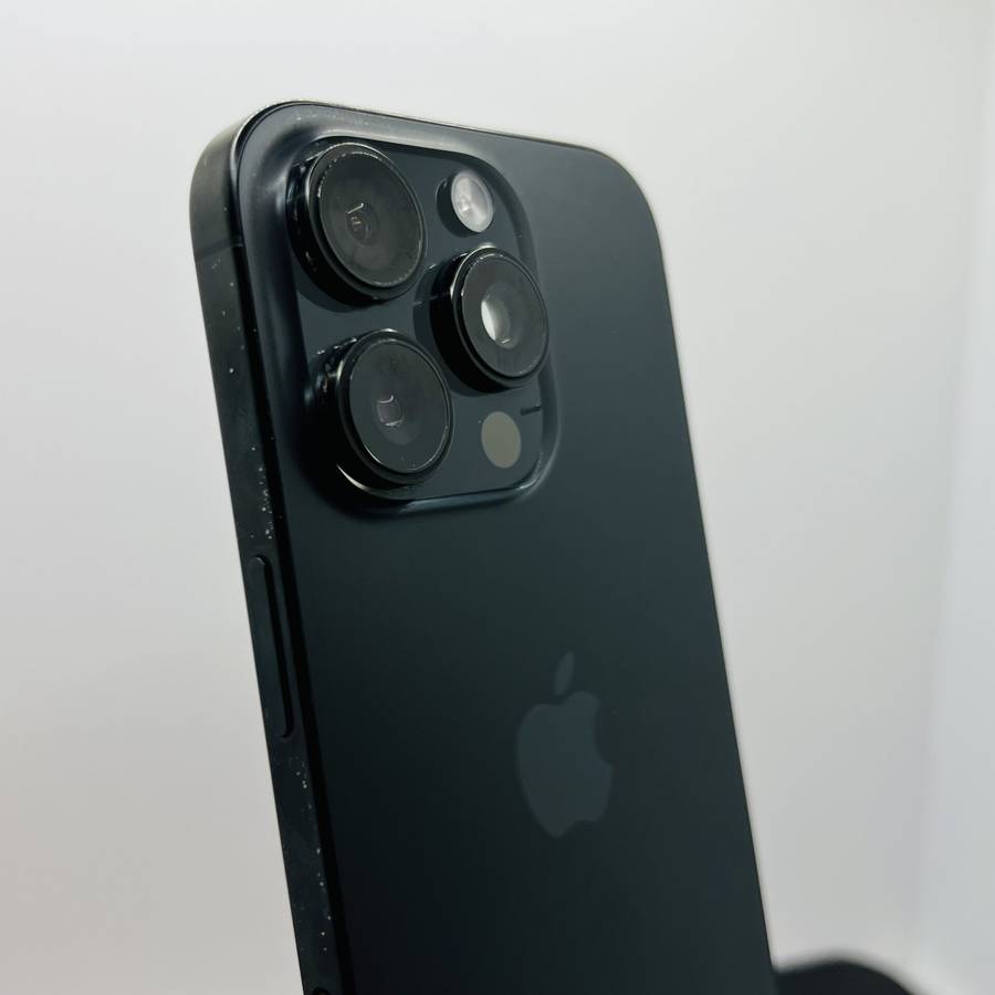 Apple iPhone 16 Pro 128GB Black Titanium (Condition: Good)