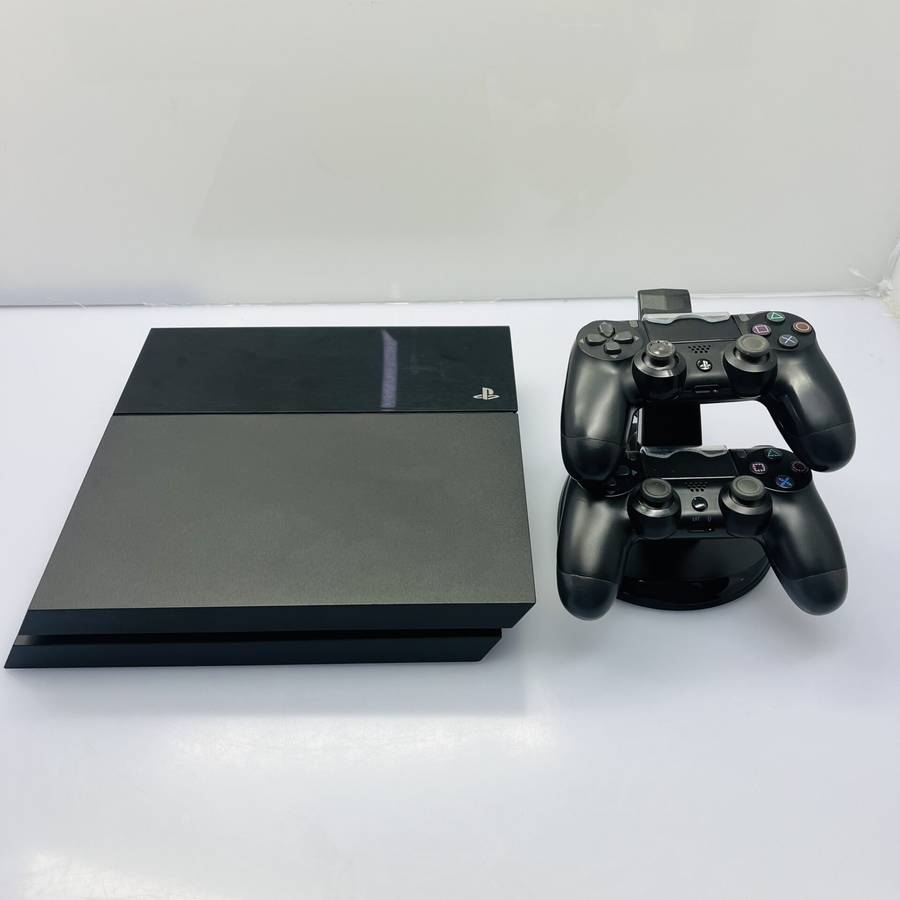 Sony PlayStation 4 500GB Black + 2 Games + Accessories (Condition: Good)