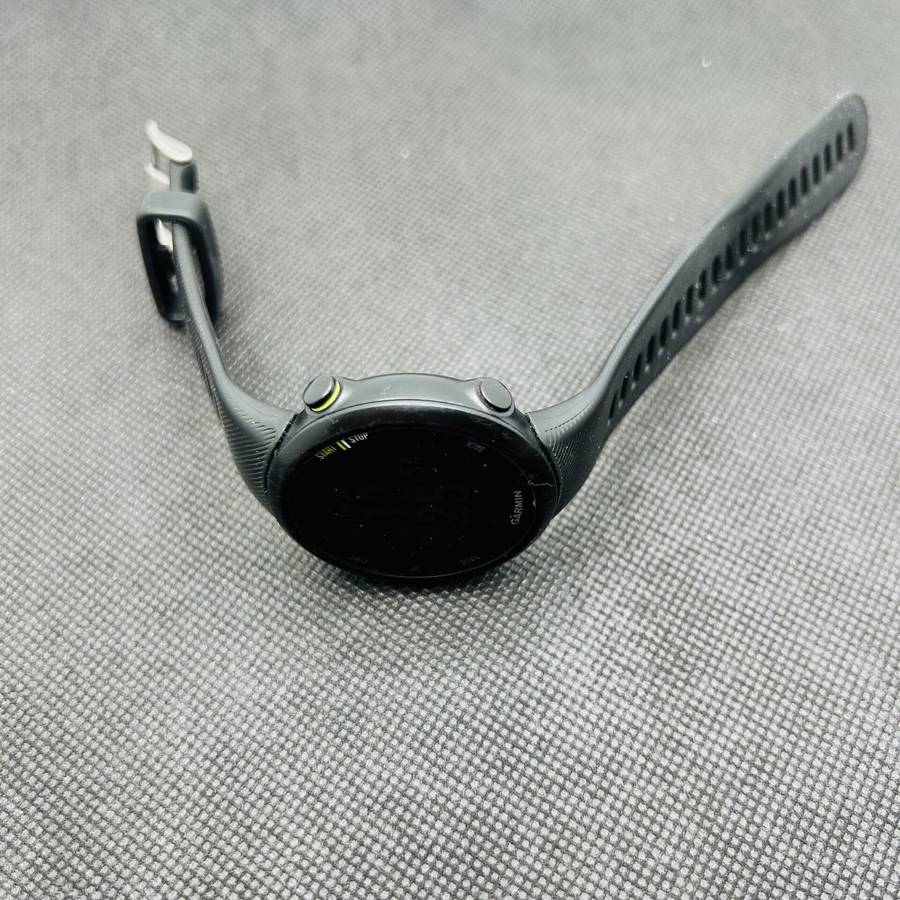 Garmin Forerunner 45 Black - Weak Battery (Condition: Good)