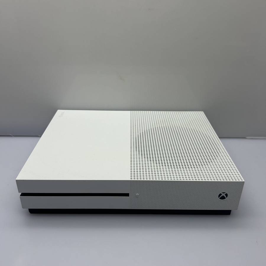 Microsoft Xbox One S 500GB White + HDMI + Power Cable + 2 Games (Condition: Good)