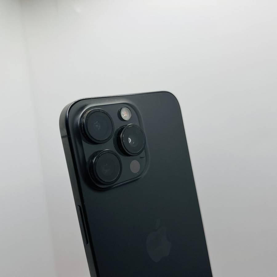 Apple iPhone 15 Pro Max 256GB Black Titanium (Condition: Good)