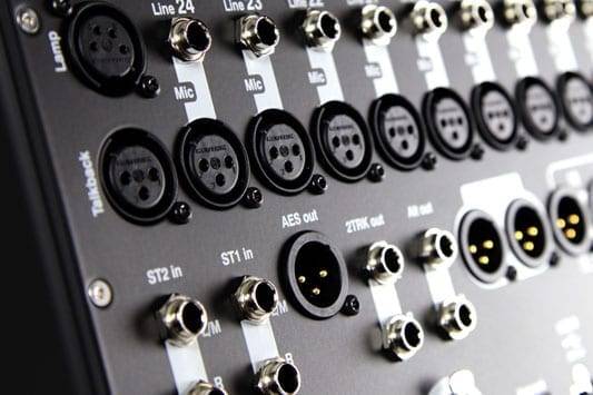 Allen & Heath QU-32C