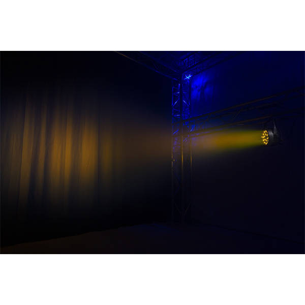 BEAMZPRO BWA536 LED PAR IP65 18x 12W RGBW