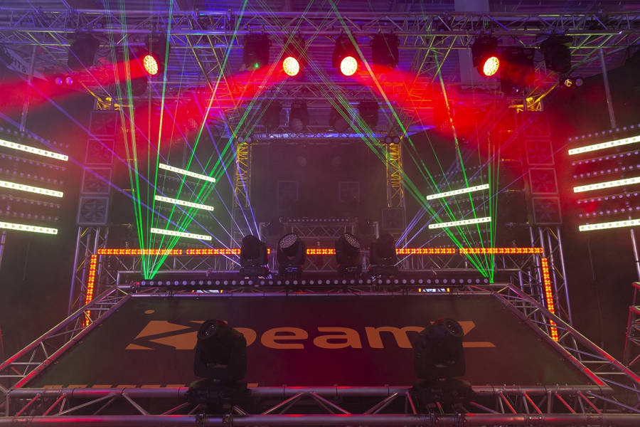 BEAMZ LCB14C LED BAR 14X 4W RGBW IP20