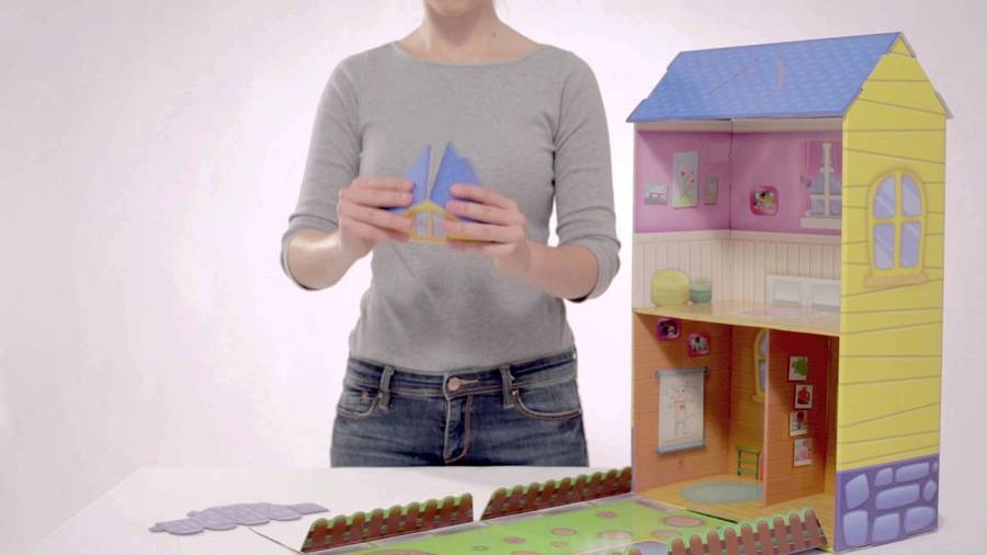 Barbie Doctor Doll, Blonde Curvy, Wearing in White Coat with Stethoscope