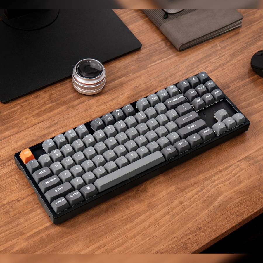 Keychron K8 Max QMK Wireless Custom Mechanical Keyboard | BANANA Switches