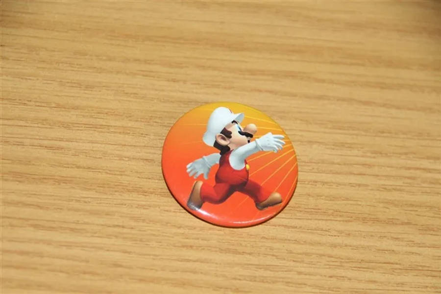 Super Mario Pin - Running Mario