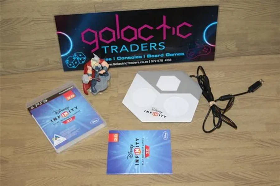 PS3 Disney Infinity 2.0 with portal and character