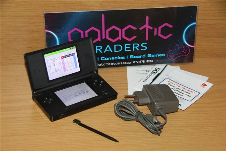 Nintendo DS lite console black