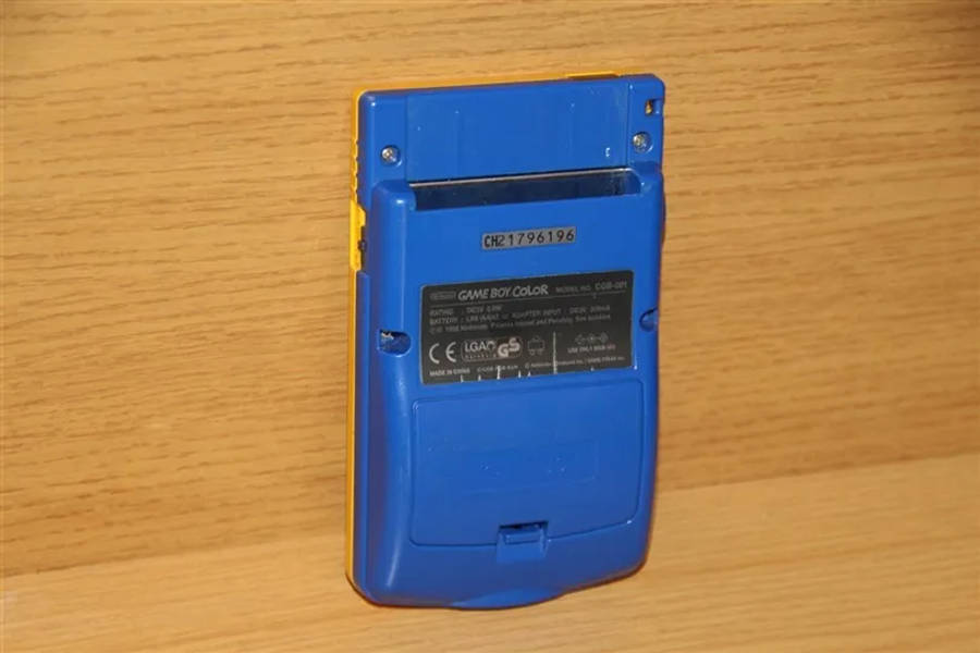 Nintendo Game Boy Colour Pokemon edition