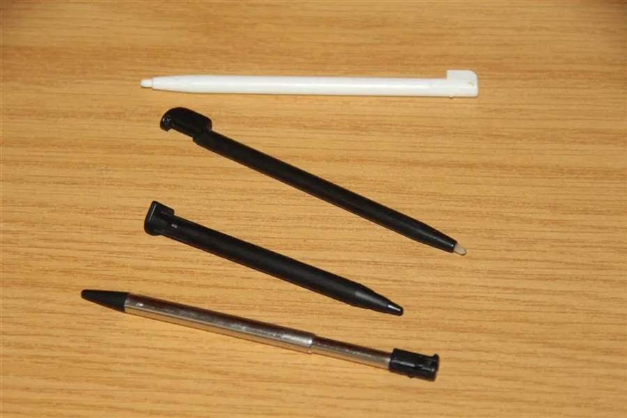 Nintendo DS hand held console stylus pen, R69 EACH
