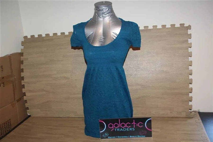 Polyester blue dress (Size not shown, seems Large)