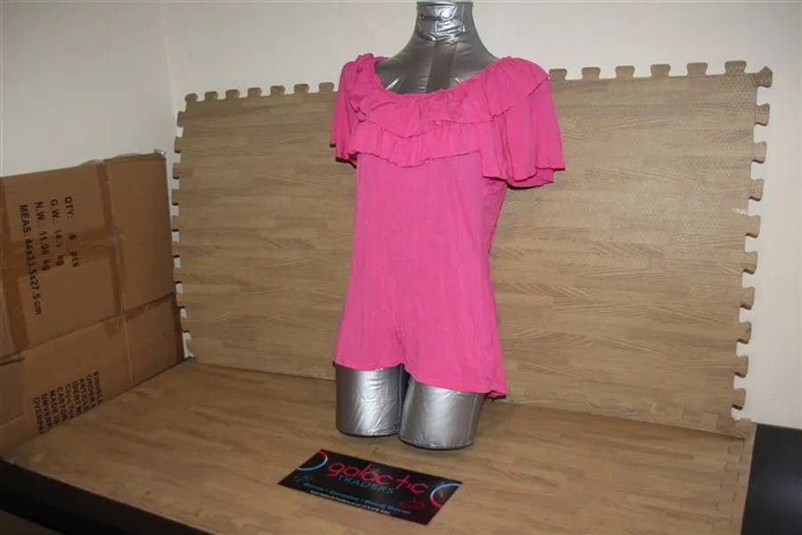 Polyester hot pink shirt, Size Medium