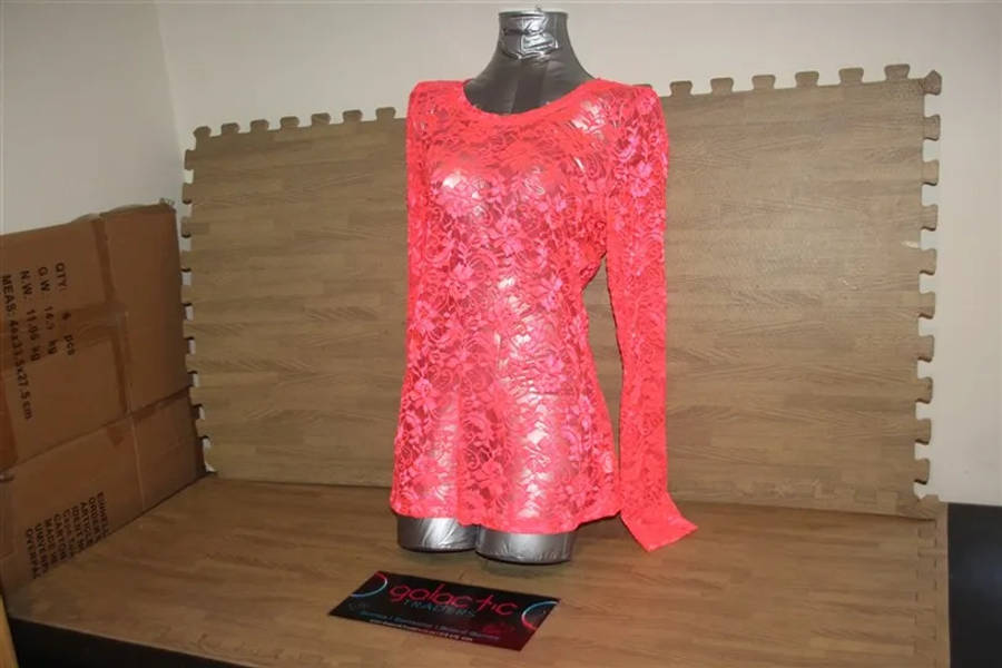 Polyester see-through pink floral longsleeved shirt, Size Large