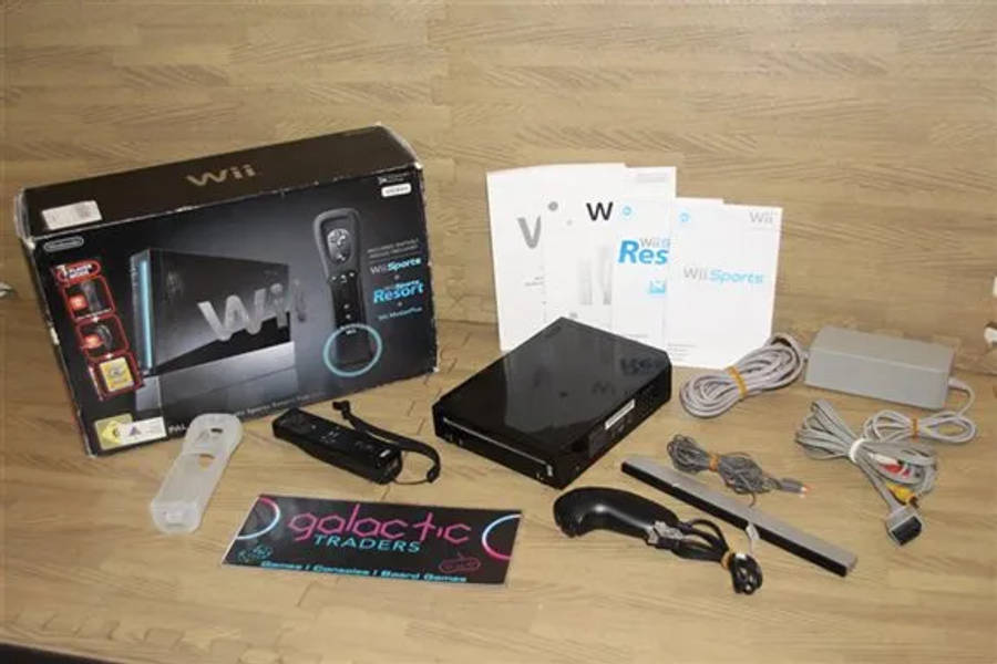 Nintendo Wii Black console, complete in original box