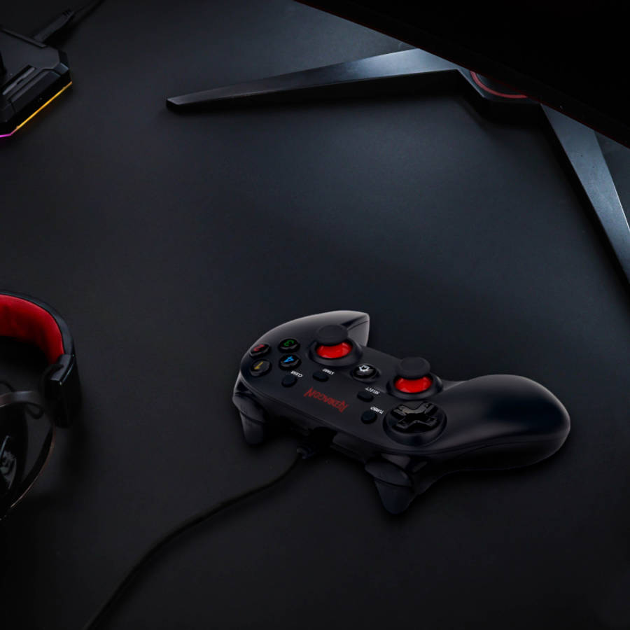 REDRAGON SATURN Wired X/D-input(Digital/Analog) PC Controller Black