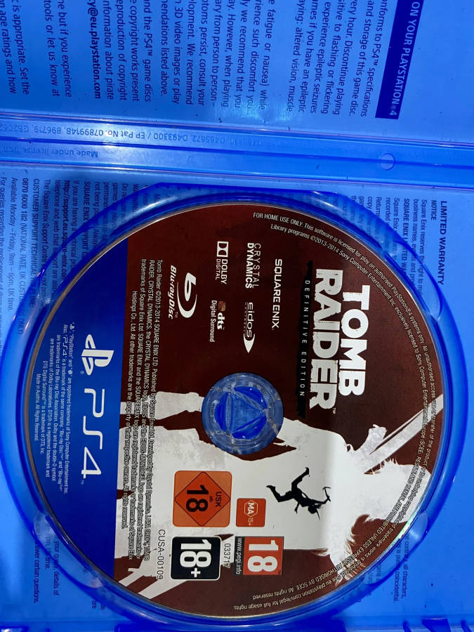 Tomb Raider Definitive Edition - PS4